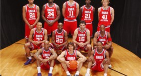 戈贝尔上半场2分7板2失误，正负值+22惊艳表现